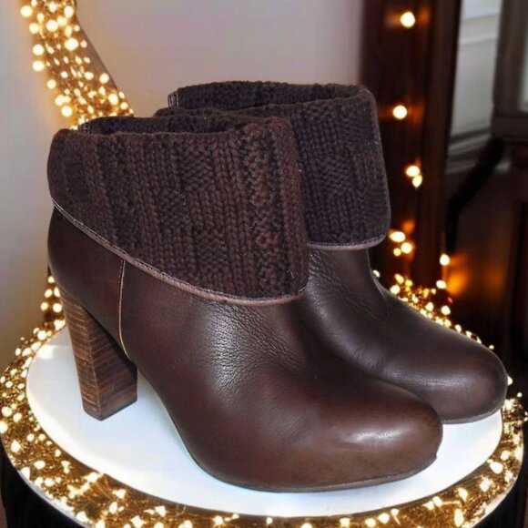 UGG Women’s Brown Leather Knit Cuff Heeled Ankle Boots - Picture 4 of 5